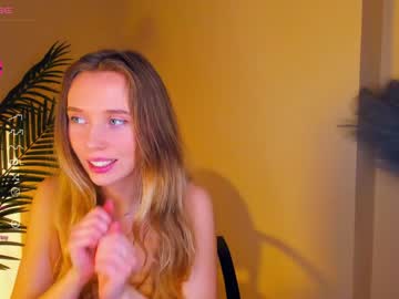 girl Live Porn On Cam with katrin_tangerine