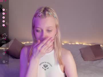 girl Live Porn On Cam with molly_blooom