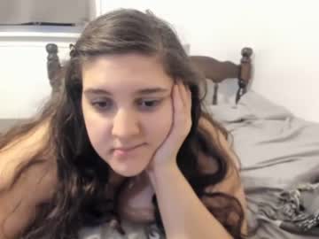 girl Live Porn On Cam with longhairbigbewbs