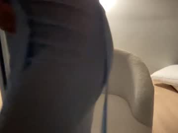 girl Live Porn On Cam with prettyfoxxo