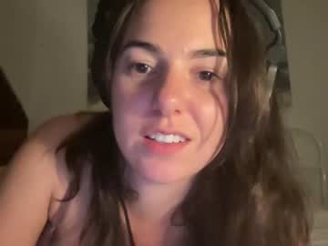 girl Live Porn On Cam with browneyegirl58
