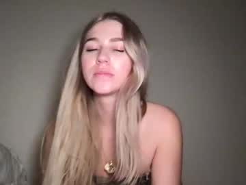 girl Live Porn On Cam with blayzeenvy