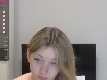 girl Live Porn On Cam with evafrancis