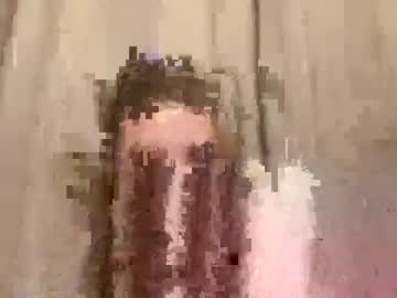 girl Live Porn On Cam with mamawantspapa69