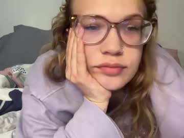 girl Live Porn On Cam with bubblyblonde2