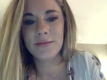 girl Live Porn On Cam with chantal_cruze