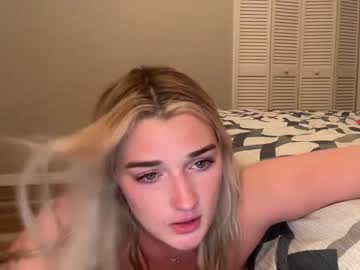 girl Live Porn On Cam with jadejamessecret