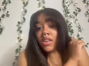 girl Live Porn On Cam with princesskhaleesinf