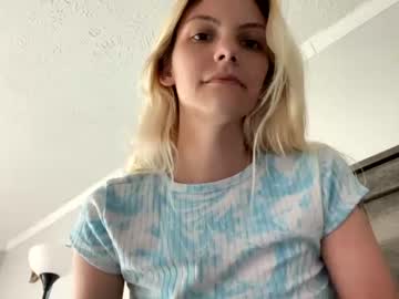 girl Live Porn On Cam with valeriesplayzone