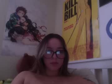 girl Live Porn On Cam with strawboobiezz