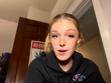 girl Live Porn On Cam with jordaniabrownie