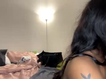 girl Live Porn On Cam with petitqueen