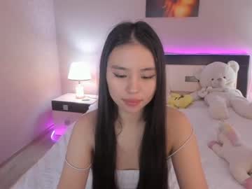 girl Live Porn On Cam with assoki_