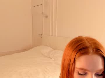girl Live Porn On Cam with jolenescott