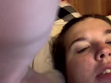 girl Live Porn On Cam with destinygreathead25