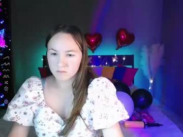 girl Live Porn On Cam with little_doll_meow