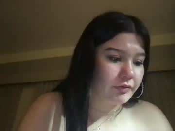girl Live Porn On Cam with bigtitsmollyyy