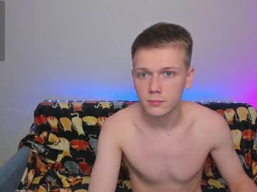 couple Live Porn On Cam with olvr_zoolander