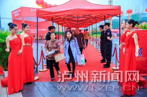 佳乐世纪城&middot;绿韵盛大开盘       3000余名购房者亲临现场
