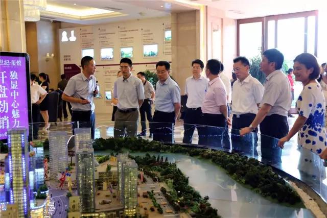 全省统计事情会考察泸州金融商业中心：泸州大都会名堂已经形成