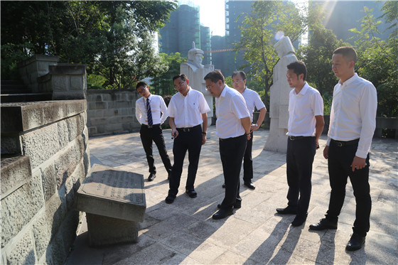 遂宁市委常委 、副市长袁超考察j9数字站世纪城：接待j9数字站集团到遂宁投资