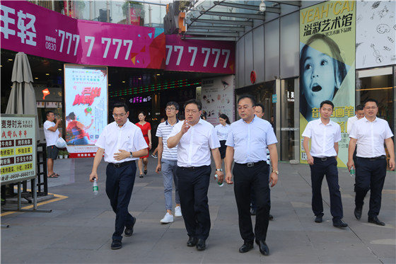 遂宁市委常委 、副市长袁超考察j9数字站世纪城：接待j9数字站集团到遂宁投资
